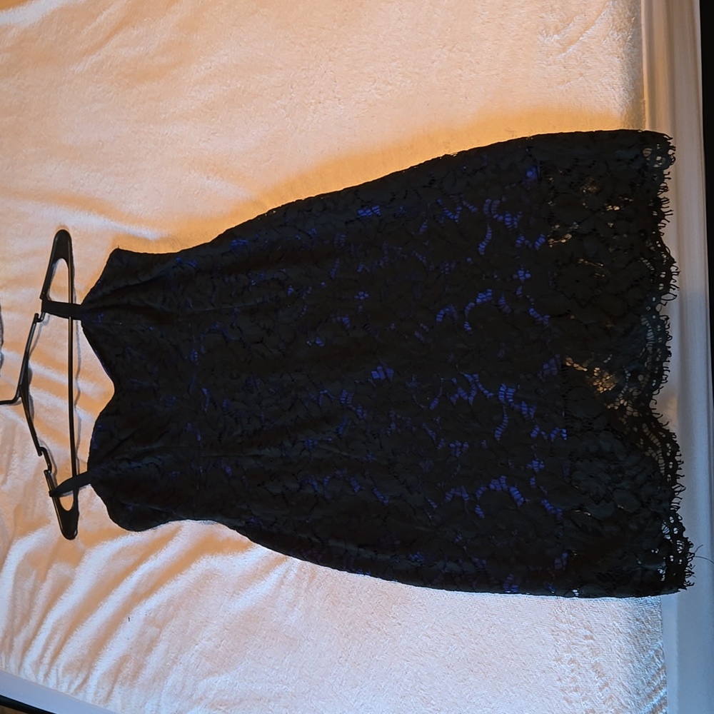 Windsor Lace mini dress, black and blue, size small